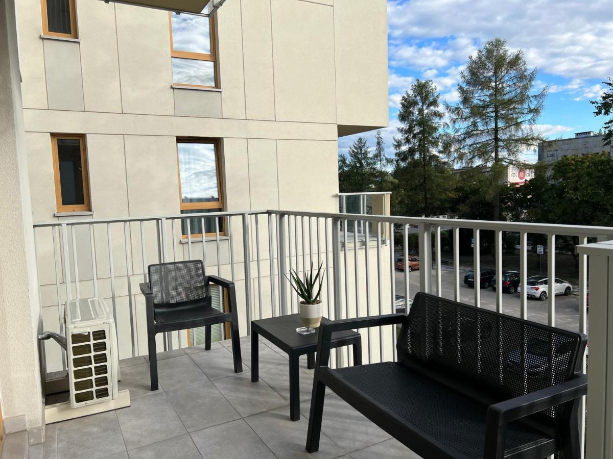 Family & Business Elegant Apartments Ul Lotnicza Centrum Galeria Korona - 1 Bedroom, Terrace, Air Conditioning, Garage - New! كيلتشي المظهر الخارجي الصورة