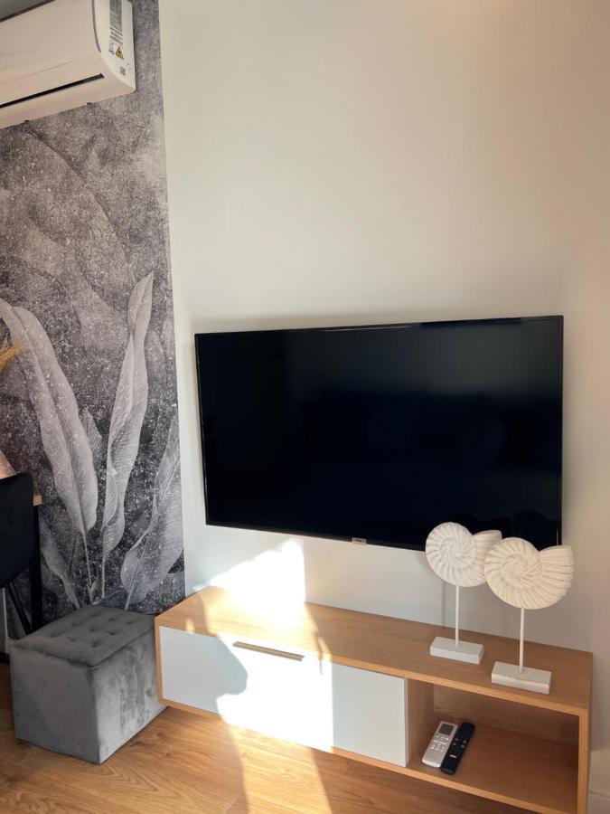 Family & Business Elegant Apartments Ul Lotnicza Centrum Galeria Korona - 1 Bedroom, Terrace, Air Conditioning, Garage - New! كيلتشي المظهر الخارجي الصورة