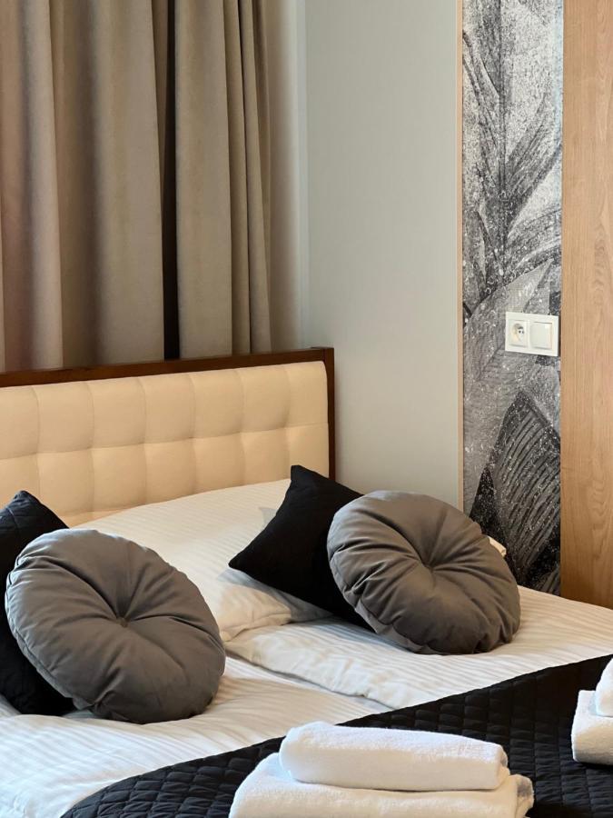 Family & Business Elegant Apartments Ul Lotnicza Centrum Galeria Korona - 1 Bedroom, Terrace, Air Conditioning, Garage - New! كيلتشي المظهر الخارجي الصورة